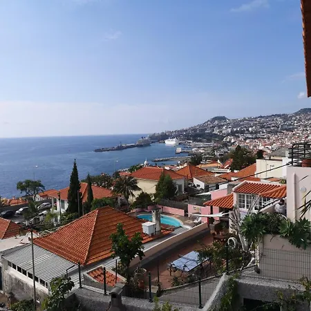 Slice Of The Atlantic Semesterbostad Funchal (Madeira)